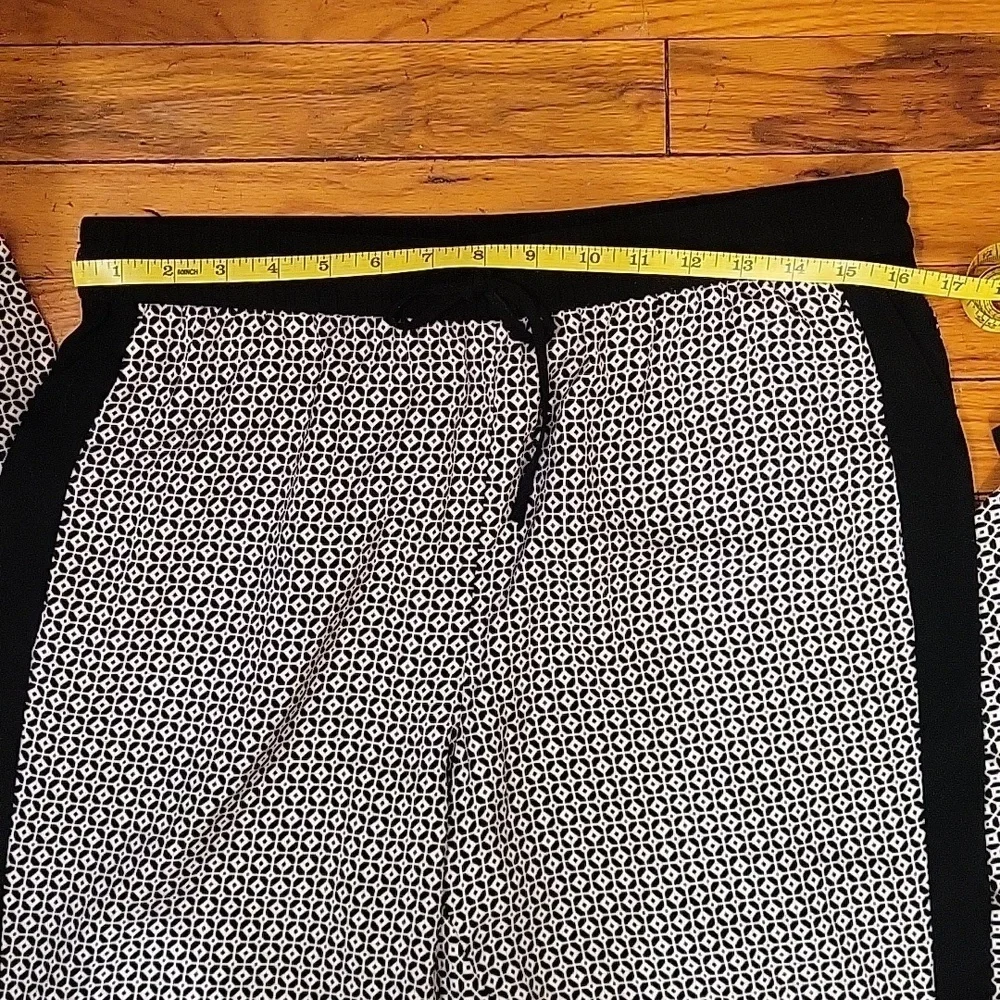 DKNYC Drawstring printed pant size medium. EUC.‎ - Picture 8 of 9